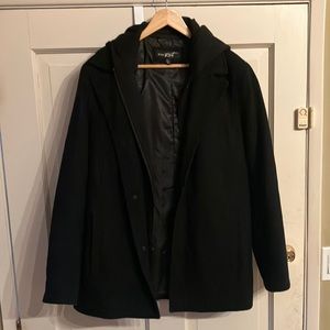 Black Jacket, Thick, Attractive Design, Comfortable. Size is Medium Mens.
